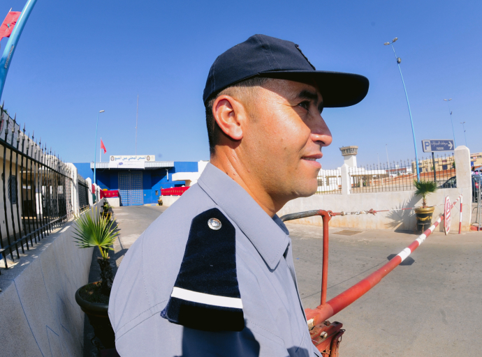 مندوبية السجون تنفي محاولة قتل "المالي" بسجن عكاشة