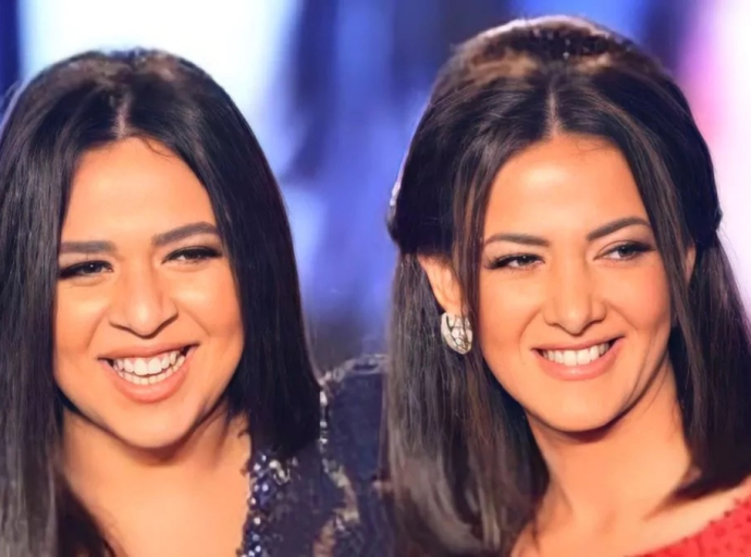 إيمي سمير غانم تفاجئ شقيقتها دنيا في كواليس "آنستونا" بموسم الرياض