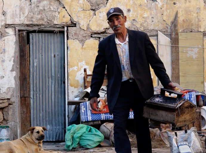 مغربي بلا" لاكارط" ..وقصة اليهودي اللي قتلوه بالقرطاس