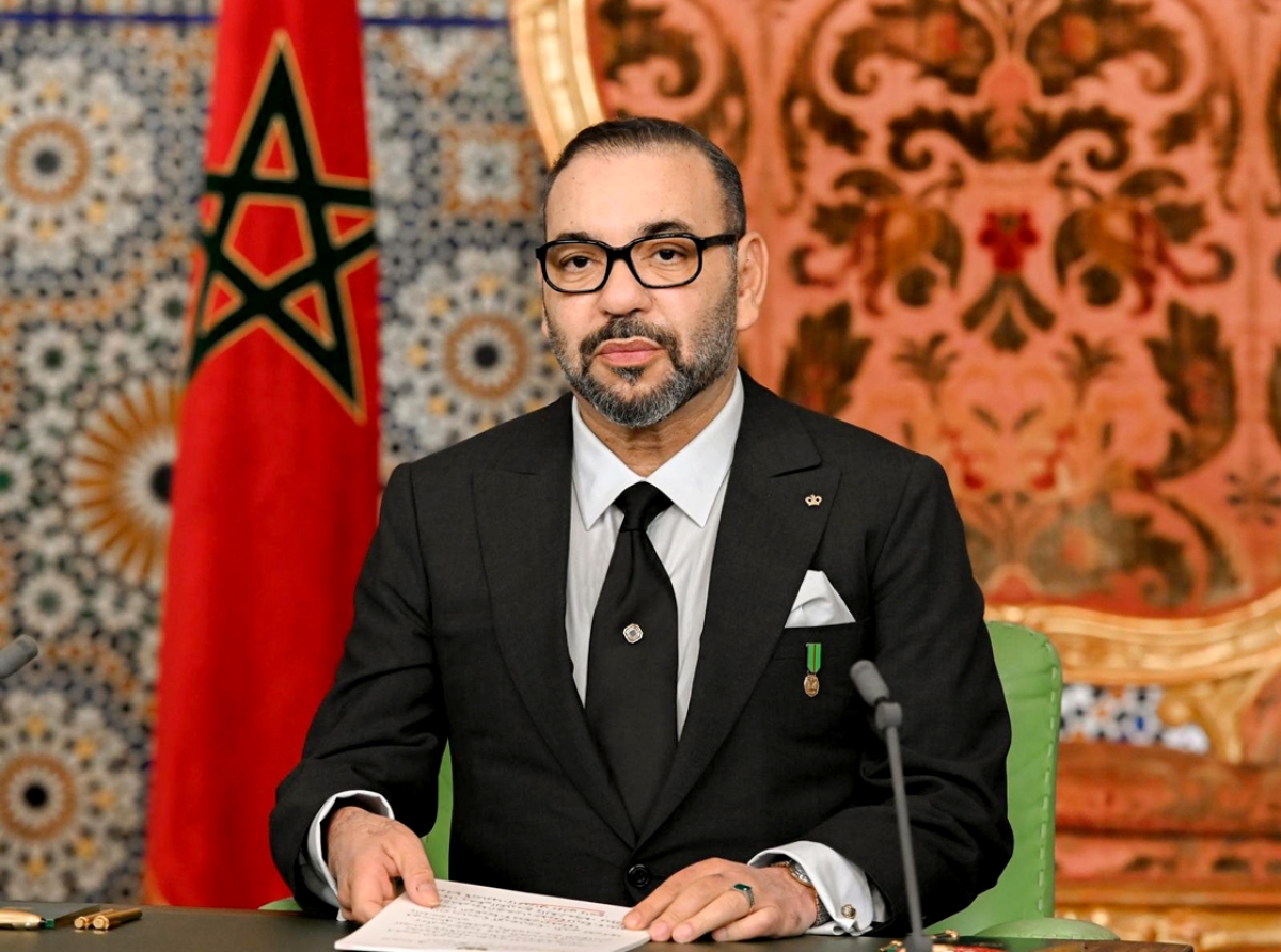 الملك يعزي أفراد أسرة الإعلامية الراحلة فاطمة الوكيلي