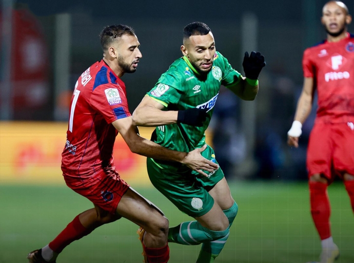 أهازيج جمهور الرجاء الرياضي  تهز مدرجات الملعب البلدي لبرشيد