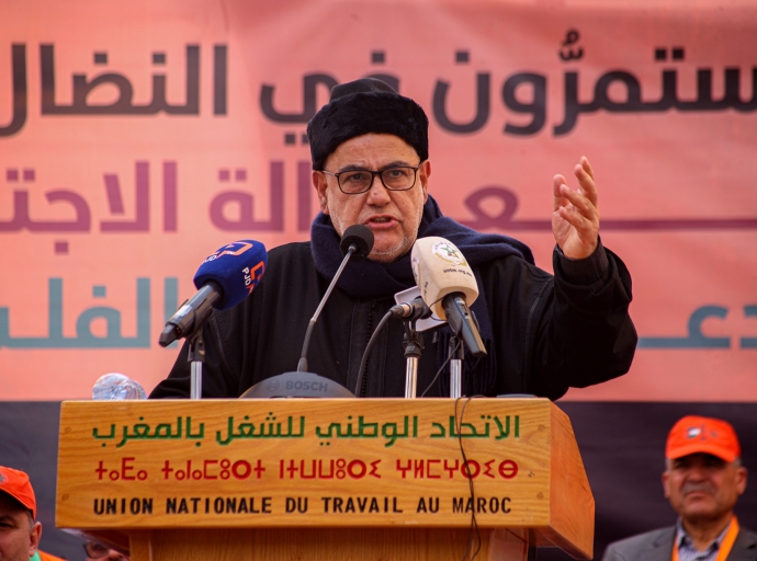 بنكيران لأخنوش : انت كذاب ...والثروة ديالك تزادت ب200 مليار سنتيم في عام واحد
