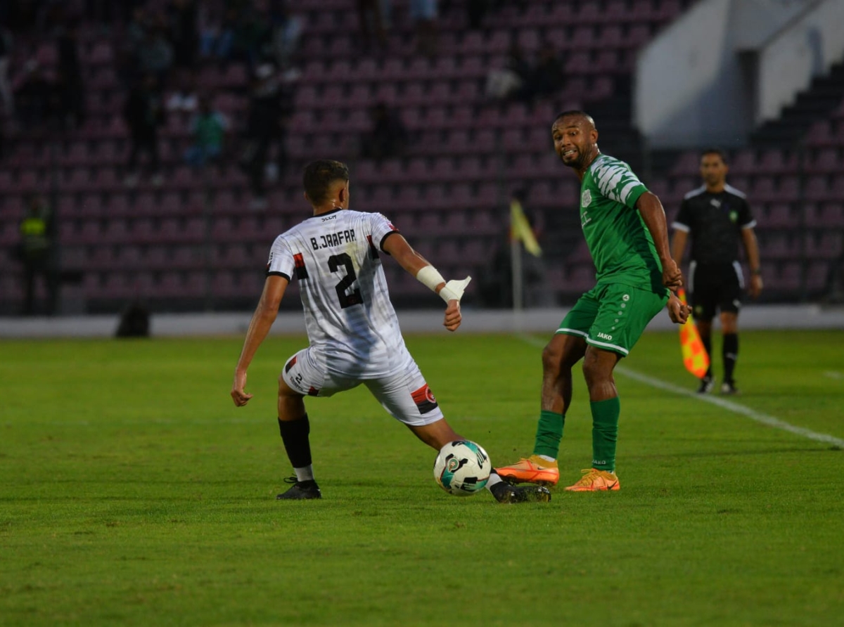 الدفاع الجديدي يكتسح المحمدية برباعية